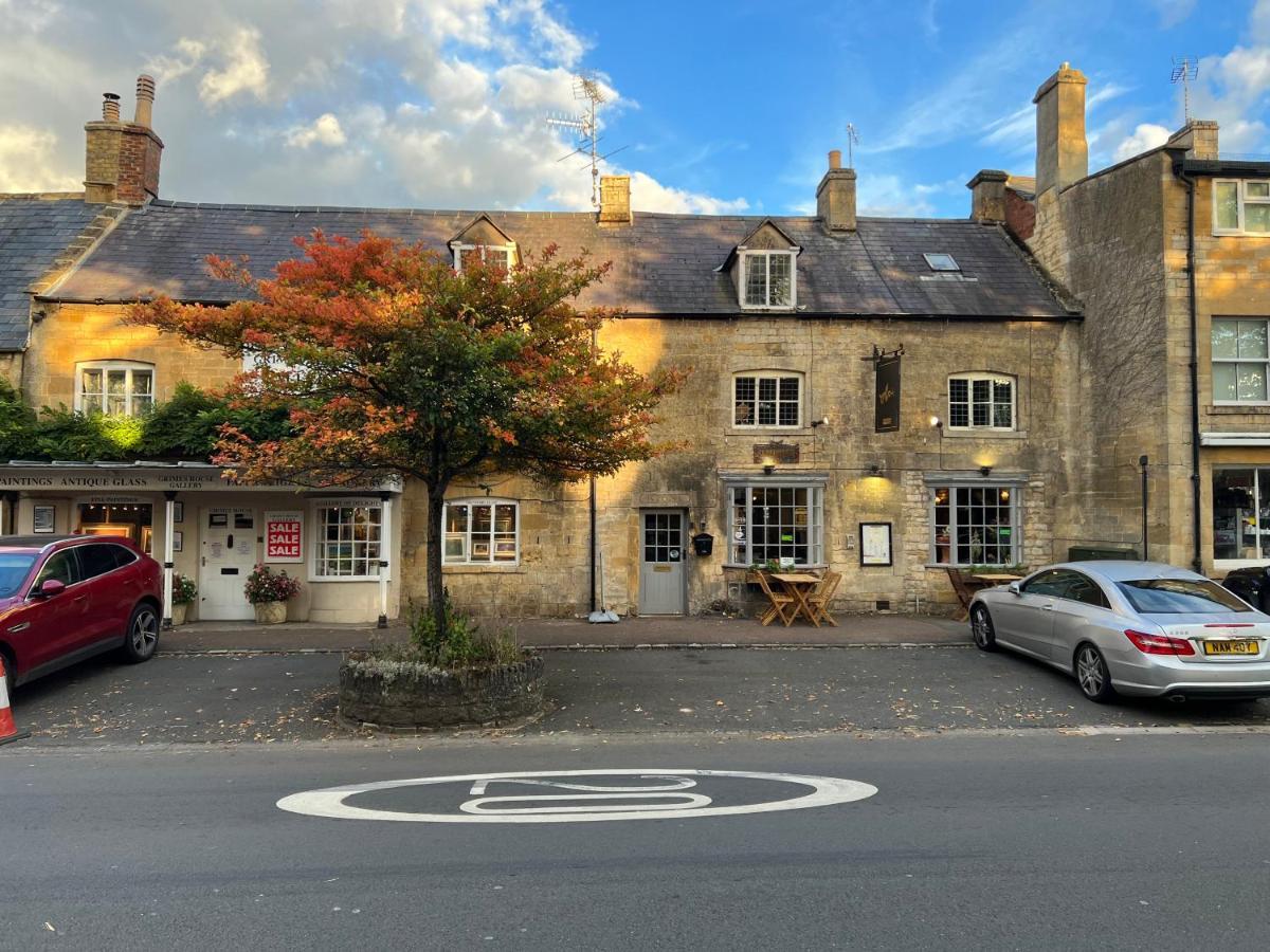 Siam Cottage Guesthouse Over 300 Years Old With Thai Restaurant Moreton-in-Marsh Zewnętrze zdjęcie