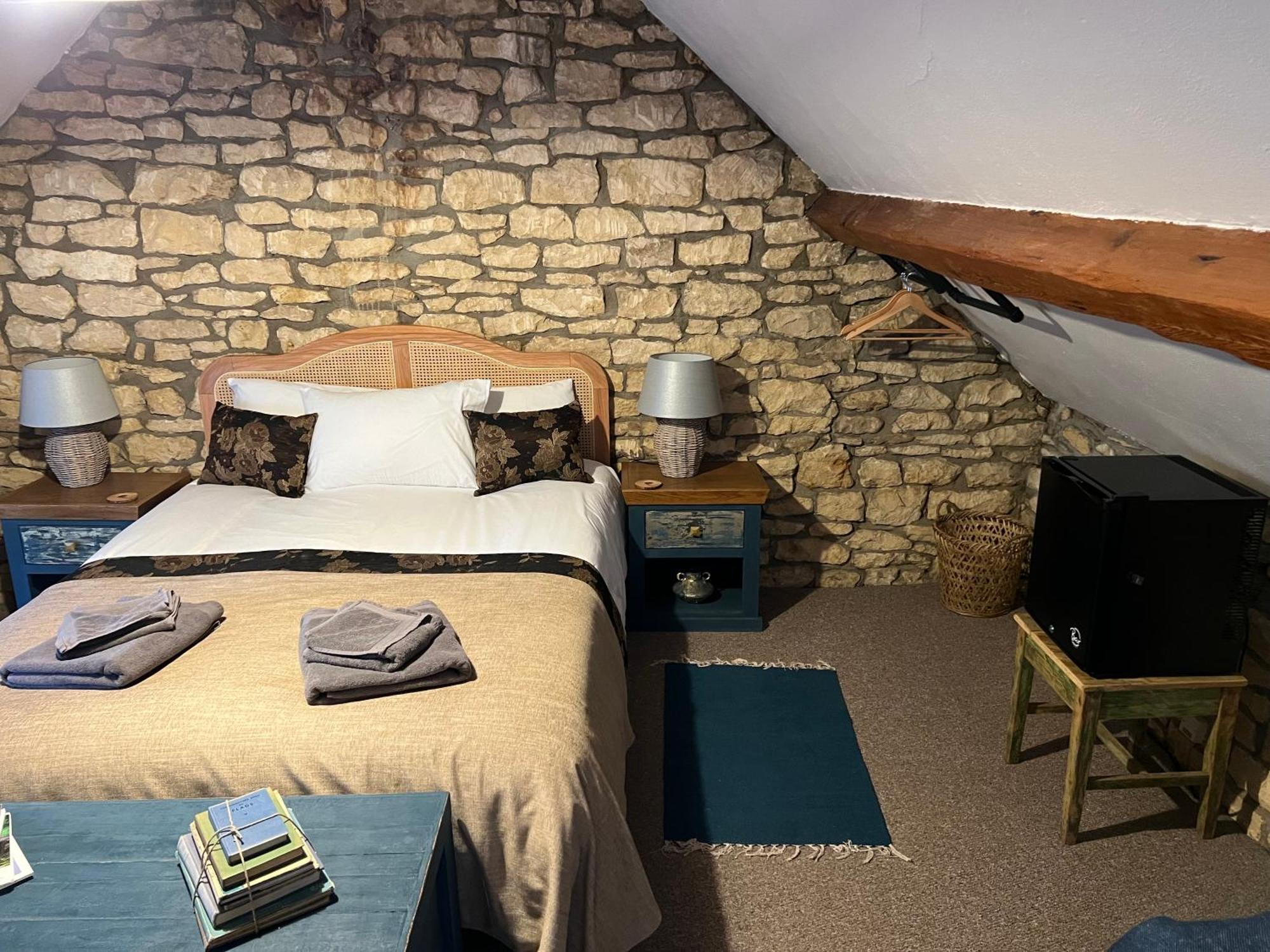 Siam Cottage Guesthouse Over 300 Years Old With Thai Restaurant Moreton-in-Marsh Zewnętrze zdjęcie